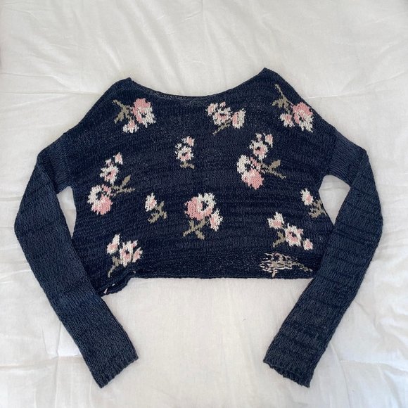 Abercrombie and Fitch Navy Floral Sweater - Picture 2 of 4